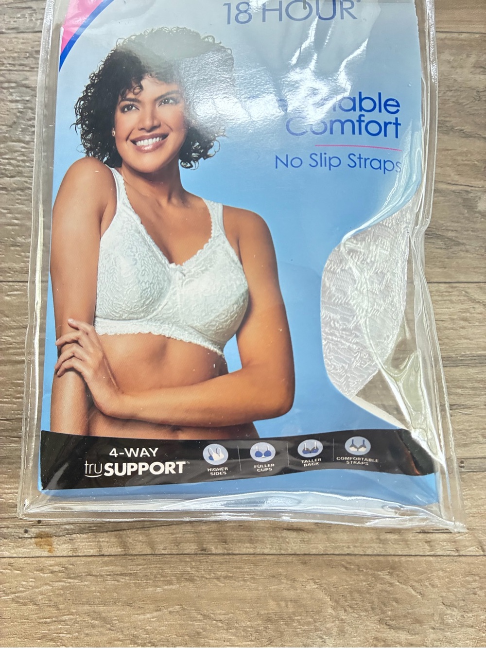 Playtex Lace 18 Hour Comfort Wirefree Bra - Picture 4 of 10
